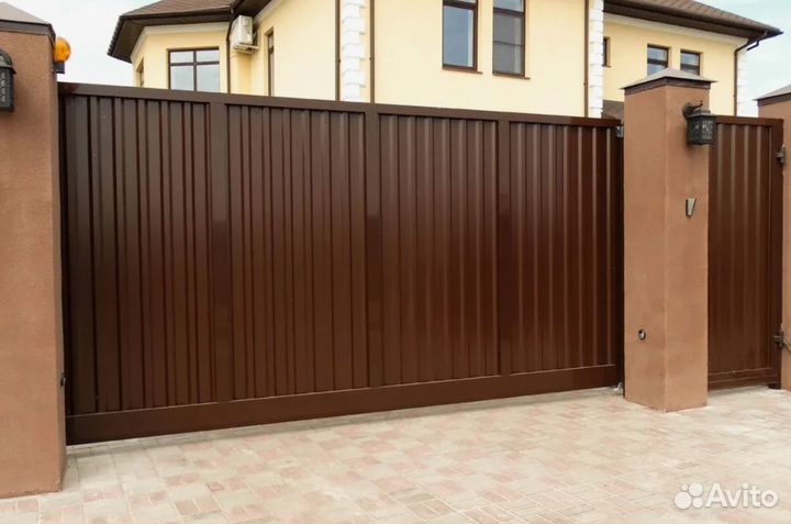 Откатные алюминиевые ворота с заполнен Prestige