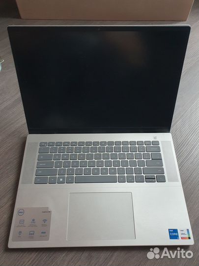 Dell Inspiron 5620 (P117F)