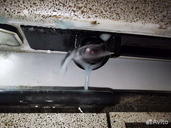 Омыватель задней камеры Tesla Model 3 Y