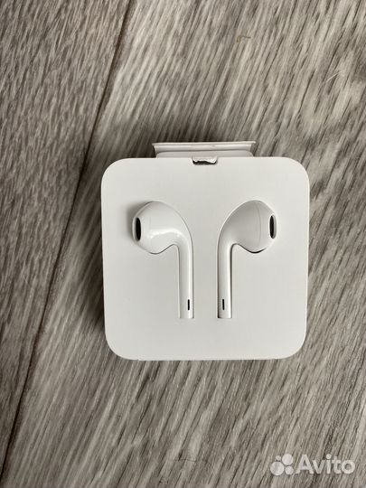 Наушники apple earpods проводные