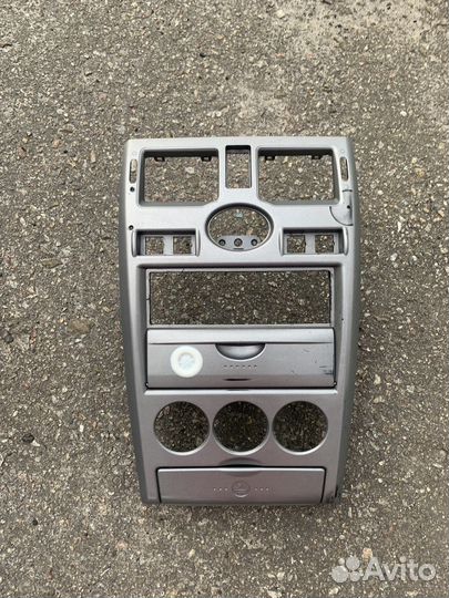 Центральная консоль priora 1