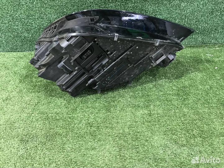 Фара правая Audi Q5/SQ5