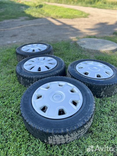 Bridgestone Ice Cruiser 7000 195/65 R15