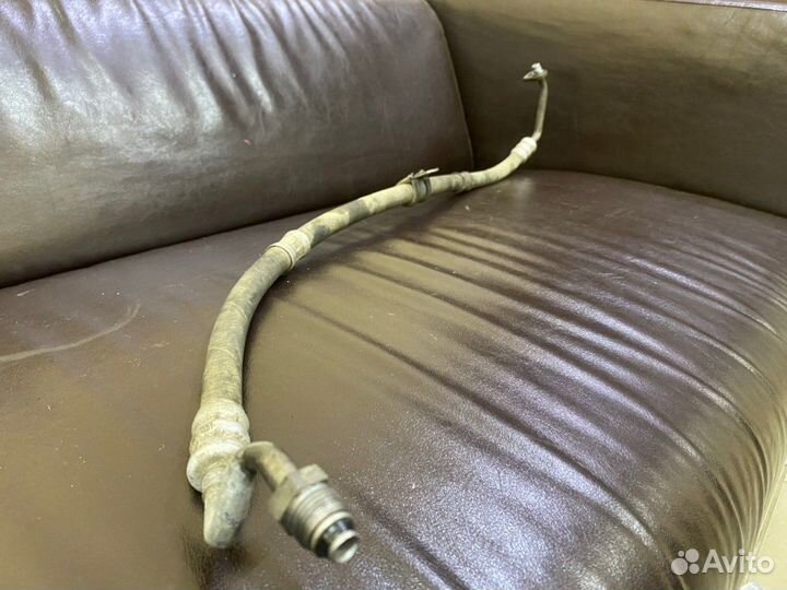 Трубка гур бу Mercedes C 200 W204 M271.950 2007