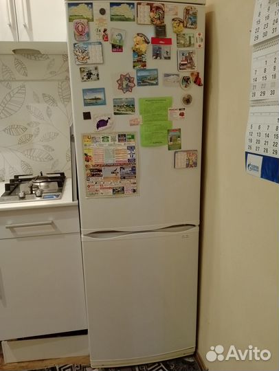 Холодильник Атлант двухкамерный б/ у