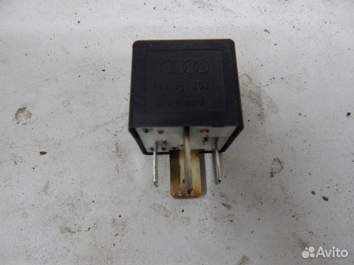 Реле вентилятора 213 Audi A6 C5