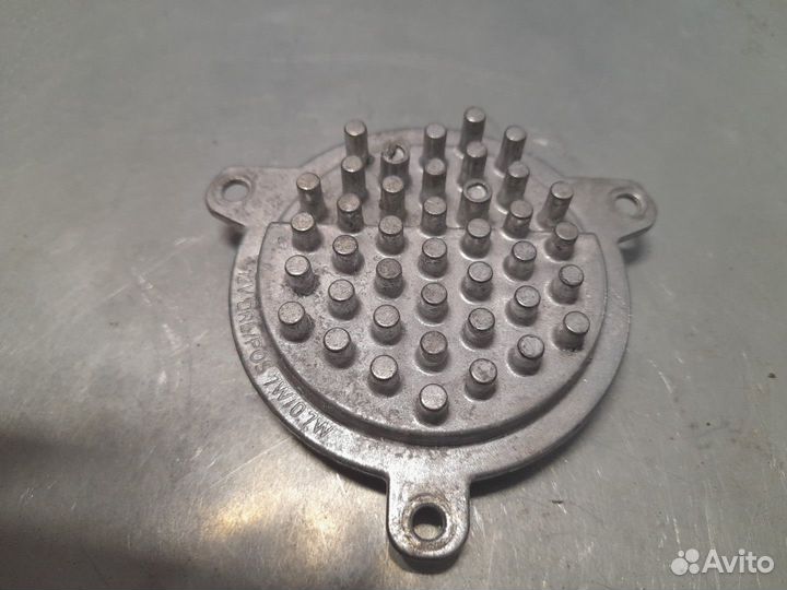 Модуль управления дхо и повторителя поворотов BMW