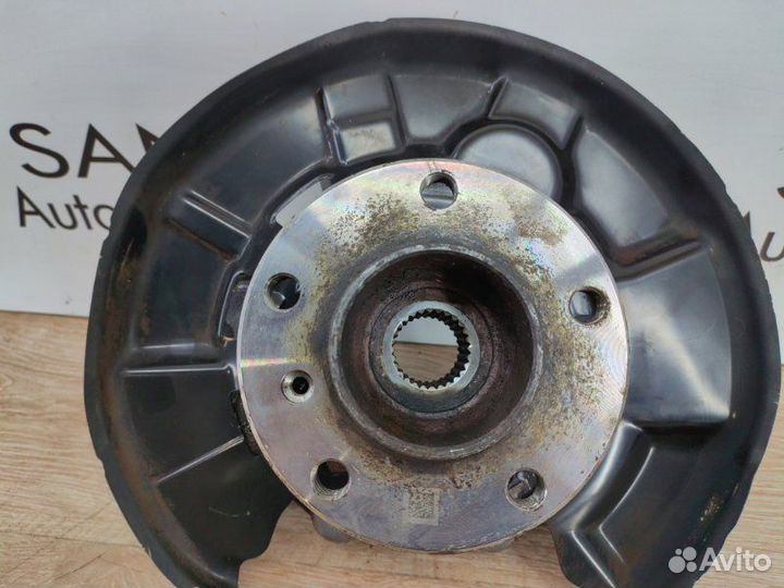 Кулак задний правый Bmw 3 F30 N20B20 2012