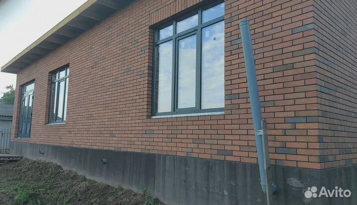 Пластиковые/Алюминиевые двери и окна