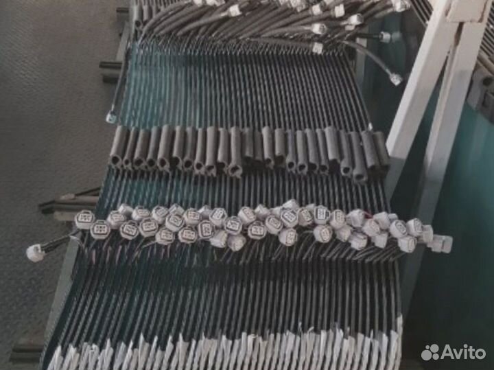 Стекло лобовое нижнее правое Johnston