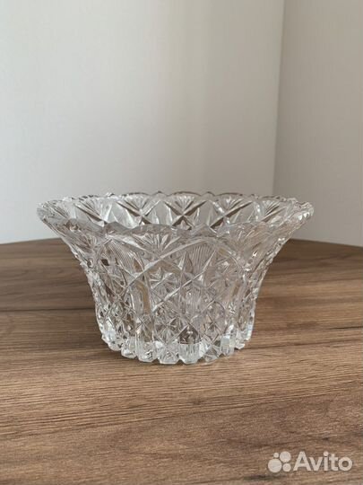 Хрустальная ваза