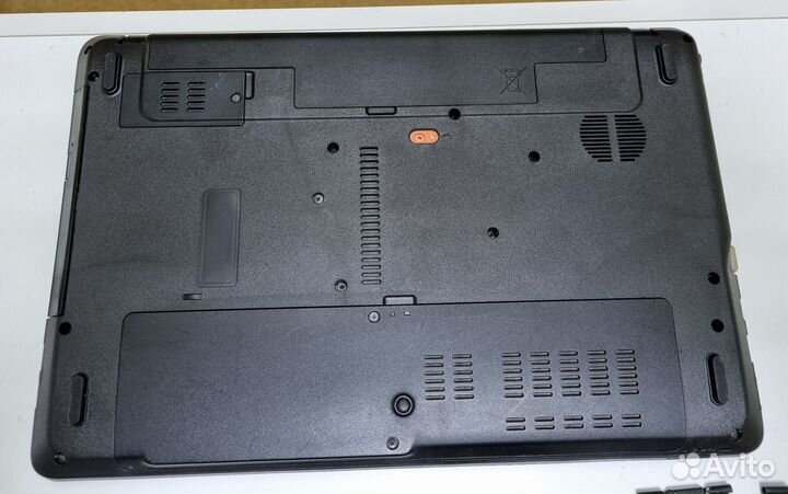 Ноутбук Acer IntelCorei3/5гбозу/Nvidia 710/SSD+HDD