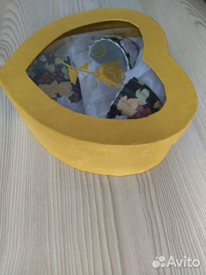 Кофейный набор чашечек и блюдечек