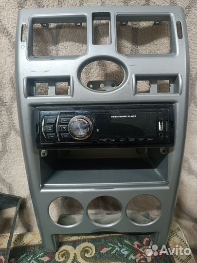 Рамка и магнитофон