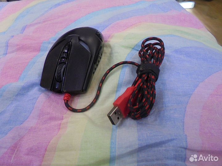 Игровая мышь bloody v4