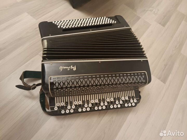 Баян Рубин 6