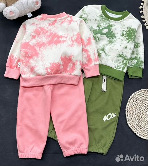 Красивй костюм для девочки, 86-110