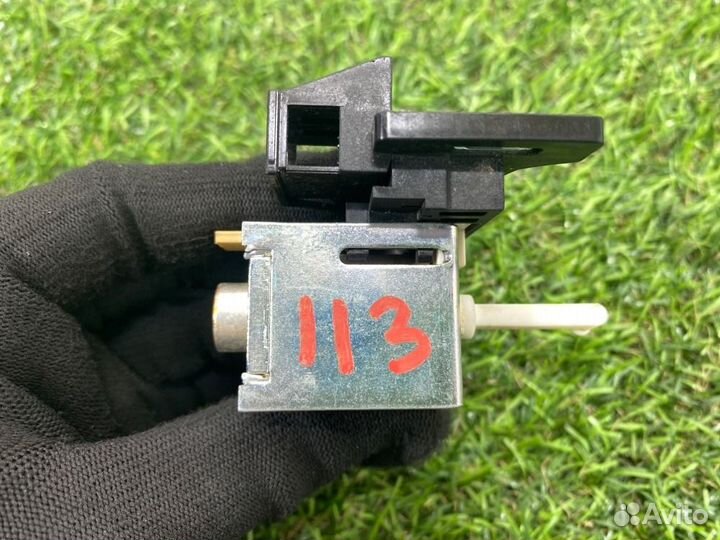 Клапан электромагнитный Audi A6 C6 ccea 2010