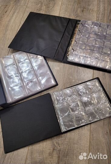 Альбомы для монет хорошее состояние