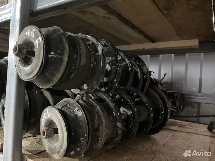 Стойка передняя Opel vectra b