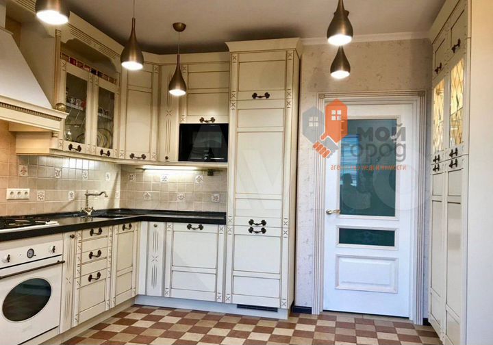 3-к. квартира, 117 м², 7/8 эт.