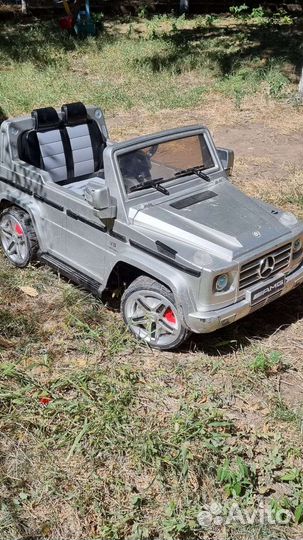 Детский электромобиль