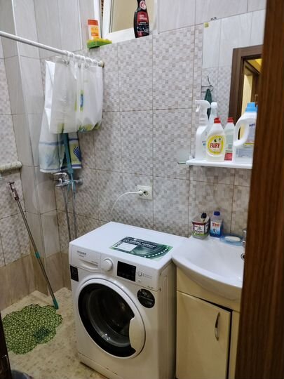 Комната 17 м² в 3-к., 2/2 эт.