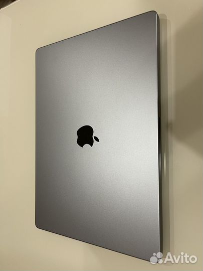 Apple macbook pro 16 m1 2021 1Tb 1цикл