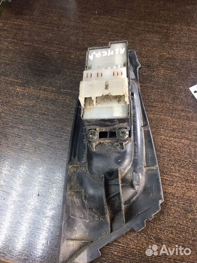 Блок управления стеклоподьемниками Almera N16