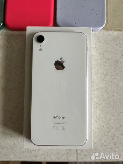 iPhone Xr, 64 ГБ