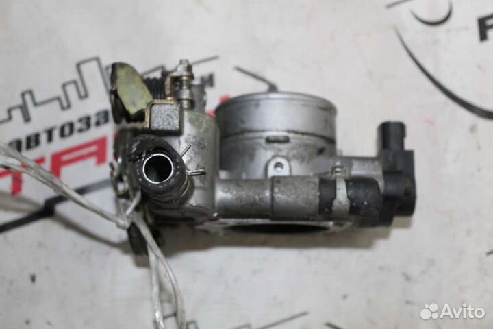Заслонка дроссельная nissan mazda SR16-VE SR18-DE