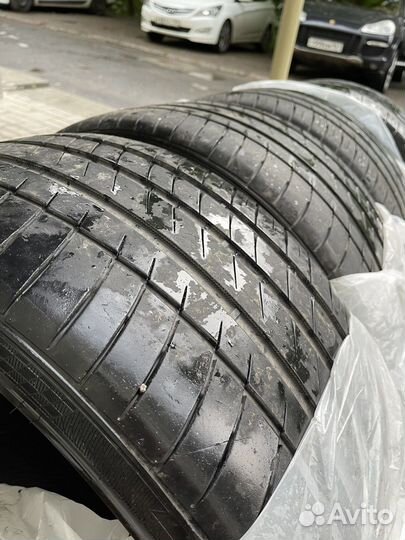 Prestivo Sport 295/35 R21