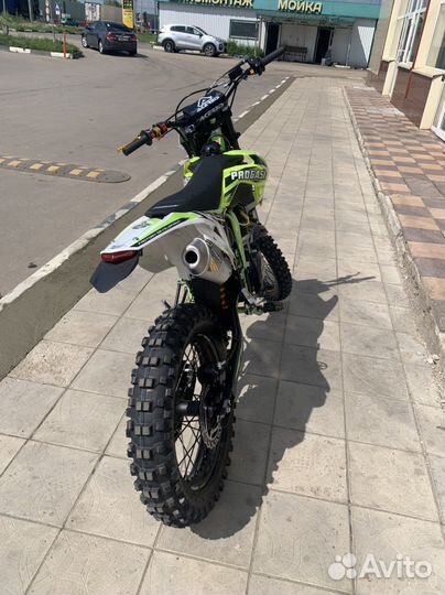 Мотоцикл Progasi Super MAX 250