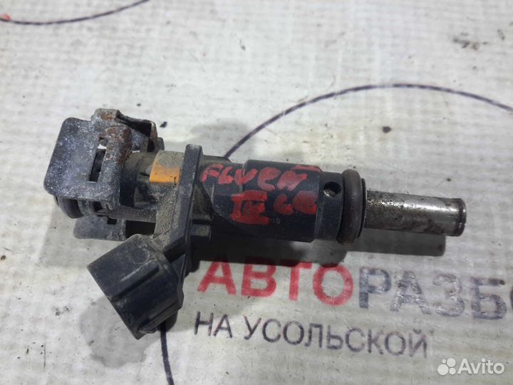 Форсунка топливная Renault Fluence