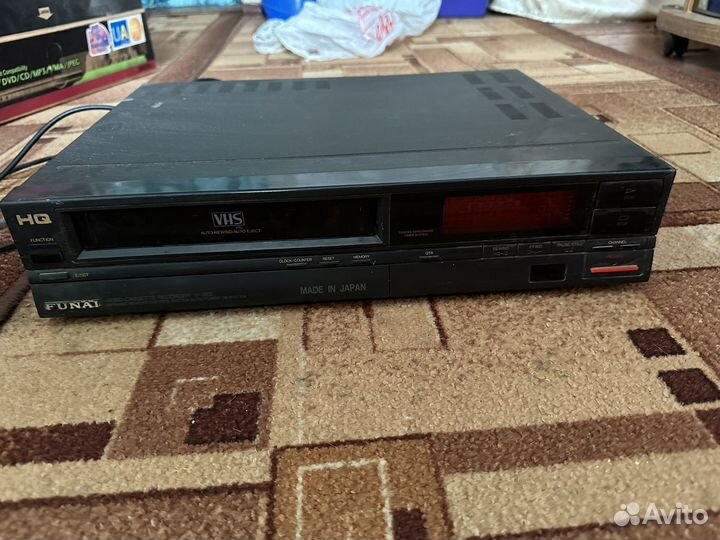 Видеомагнитофон funai