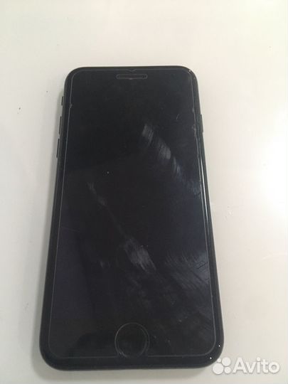 iPhone SE (2020), 64 ГБ