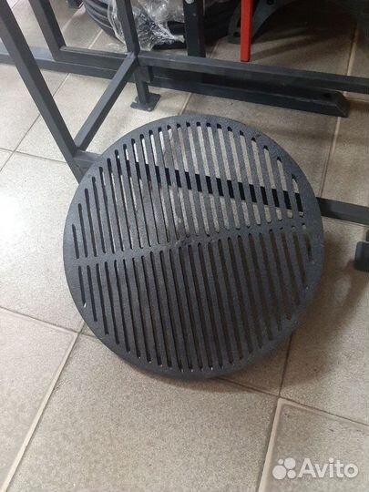 Чугунная решетка круглая