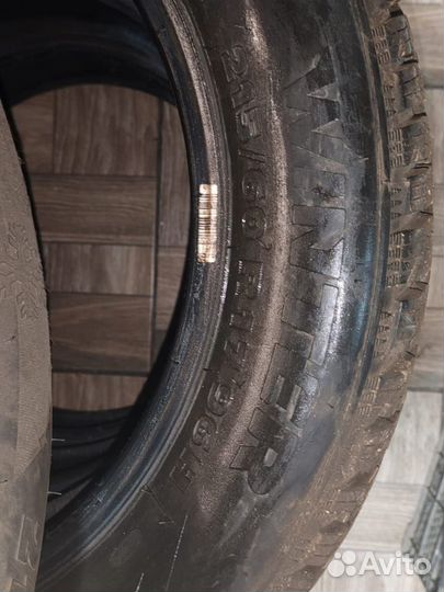 Tigar Winter 215/60 R17 96