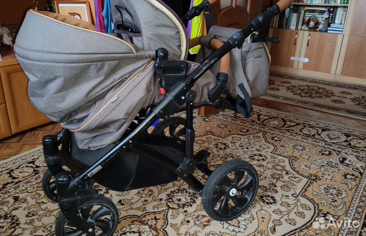 Коляска Tutis Mimi Style 2 в 1