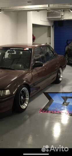 Телевизор honda civic 4 1991 седан