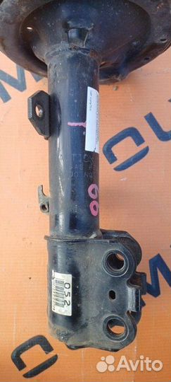 Стойка передняя правая Toyota Vista SV50 3S-FE