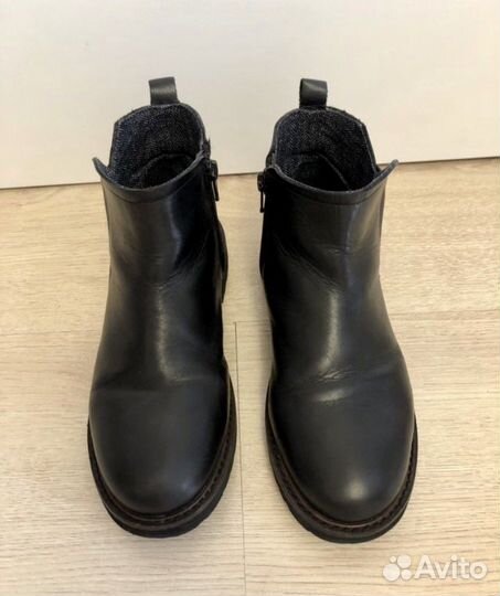 Кожаные ботинки zara