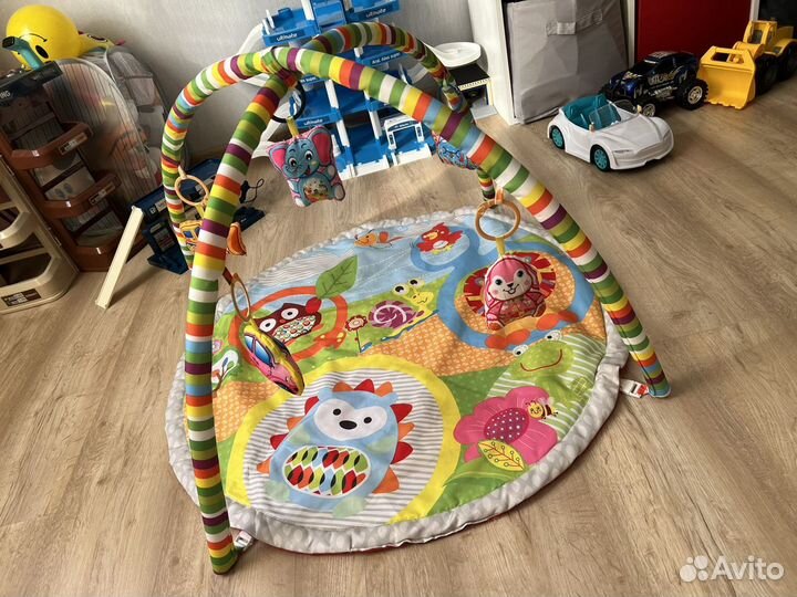 Развивающий коврик