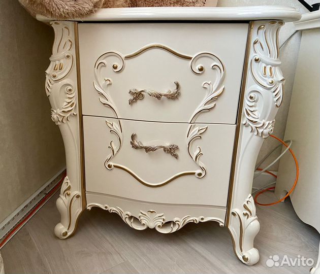 Прикроватные тумбы Джоконда