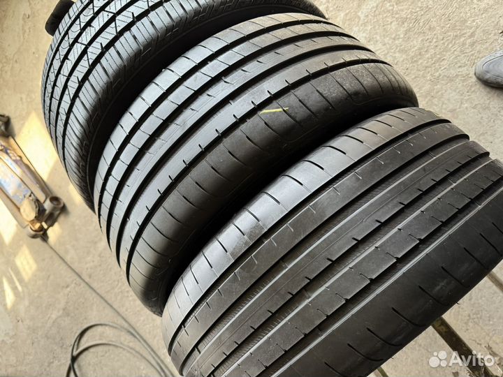 Goodyear Eagle F1 Asymmetric 5 265/40 R22 106Y