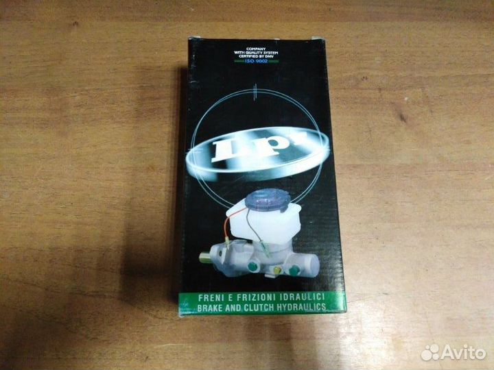 Главный тормозной цилиндр Mercedes-Benz E-Class