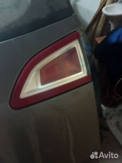 Задние фонари внутренние renault scenic3