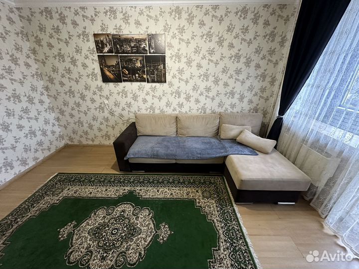 Угловой диван бу