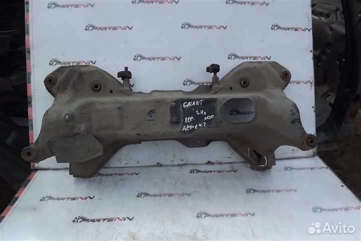 Балка подмоторная Подрамник Митсубиши Галант 8