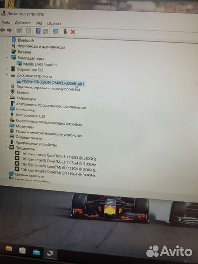 В идеале металл. Core i3-1115G4. IPS/12GB/SSD/15,6